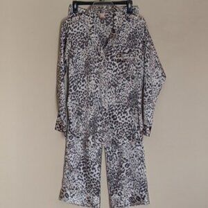 Victoria's Secret Satin Leopard Beige Black Brown Pajama | Sleepwear | Sz Small